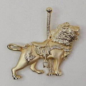 Gold Tone Lion Carousel Brooch Figural Vintage Jungle Animal Chunky Unmarked Pin